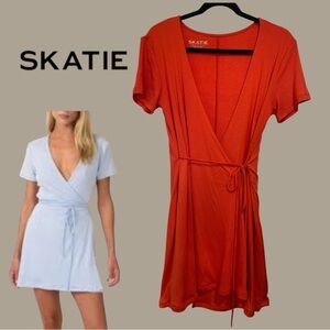 Skatie Ribbed Wrap Dress Size Medium